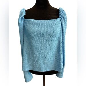 H&M long sleeved smocked top